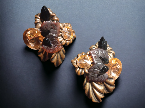 Vintage 1970s brutalist flower cluster clip on earrings Kargo Fresh