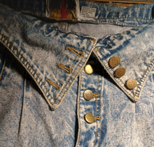 Load image into Gallery viewer, Vintage 1980s Limited Express Stone washed jeans size 5 Kargo Fresh
