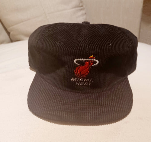 Vintage 1990s Miami Heat Snapback Deadstock Kargo Fresh