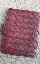 Load image into Gallery viewer, Vintage Bottega Veneta Bi Fold Wallet Kargo Fresh
