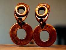 Load image into Gallery viewer, Vintage Brutalist Metal clip on earrings Kargo Fresh
