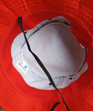 Load image into Gallery viewer, Vintage Chicago Bulls Bucket Hat M deadstock Kargo Fresh
