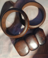 Load image into Gallery viewer, Vintage Chunky Wooden Bangle Set Kargo Fresh
