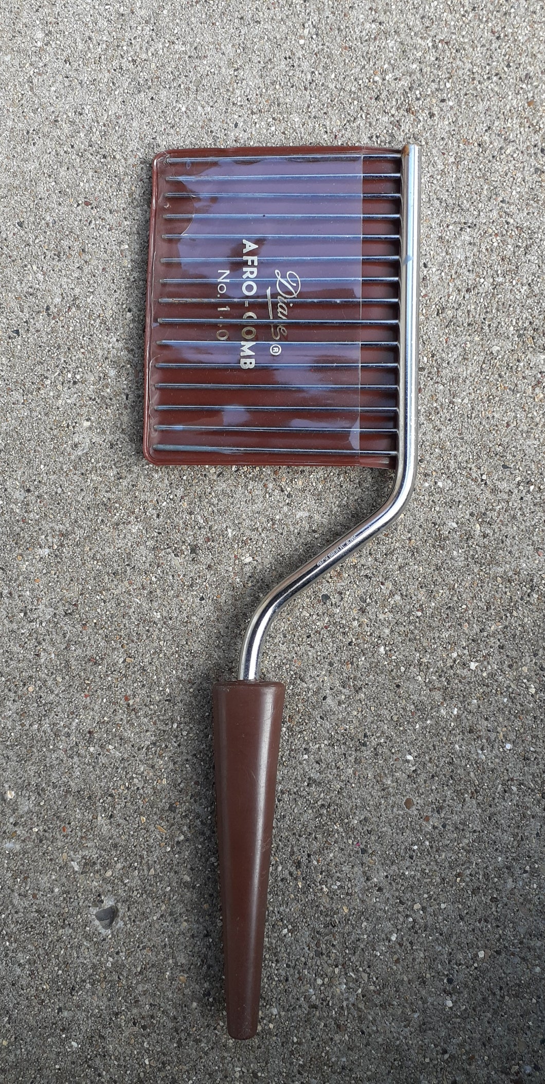 Vintage Diane No. 140 Metal Afro Rake with case Kargo Fresh