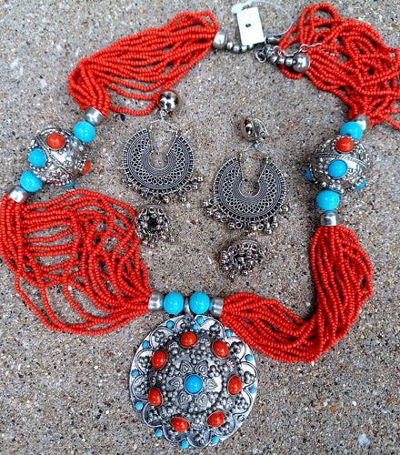 Vintage Glass Bead Bohemian  Multi Strand Layering Necklace with Matching Clip on earrings Kargo Fresh