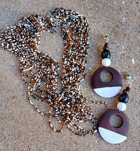 Vintage Glass Bead Multi Strand Layering Necklace and clip on eareings Kargo Fresh