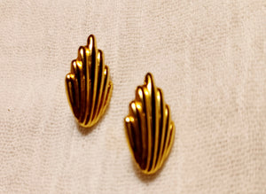 Vintage Gold Stud Clip on Earrings Kargo Fresh