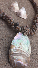 Load image into Gallery viewer, Vintage Handmade Sea Shell and Abalone Multi Strand Necklace Set Kargo Fresh
