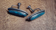 Load image into Gallery viewer, Vintage Native American Sterling and Turquoise Screw Back Earrings Kargo Fresh
