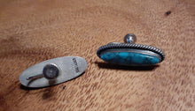 Load image into Gallery viewer, Vintage Native American Sterling and Turquoise Screw Back Earrings Kargo Fresh
