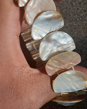 Load image into Gallery viewer, Vintage Natural Abalone Shell Stretch Bracelet Kargo Fresh
