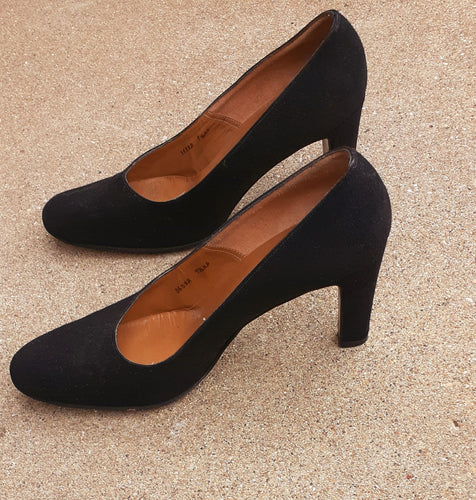 Vintage Newton Elkin Black Suede  Heel Pumps Size 7.5AA Kargo Fresh