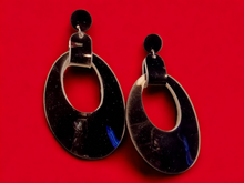 Load image into Gallery viewer, Vintage Pop art acrylic clip on earrings Kargo Fresh
