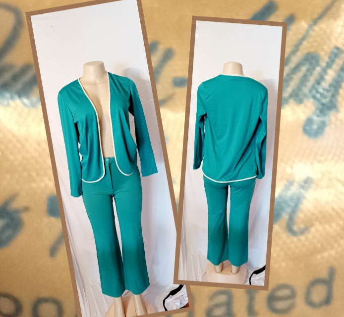 Vintage Queens Way to Fashion Liesure Suit S Kargo Fresh