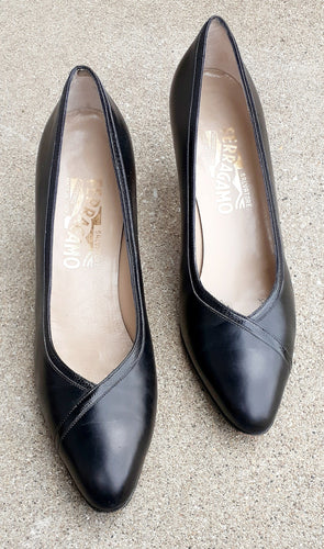 Vintage Salvatore Ferragamo Black Leather Pumps Size 8 Kargo Fresh