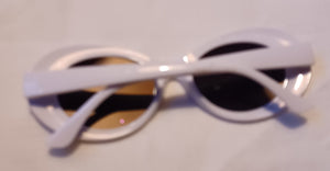 Vintage Style  Sunglasses white Kargo Fresh