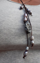 Load image into Gallery viewer, Vintage Tahitian Pearl and Agate Bead Necklace Kargo Fresh
