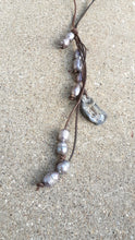 Load image into Gallery viewer, Vintage Tahitian Pearl and Agate Bead Necklace Kargo Fresh
