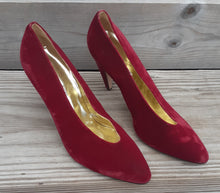 Load image into Gallery viewer, Vintage Walter Steiger Red Velvet Heels Pumps US 9 B Gold Sole. Kargo Fresh
