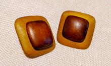 Load image into Gallery viewer, Vintage Wooden Clip On Stud Earrings Kargo Fresh
