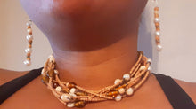 Load image into Gallery viewer, Vintage Wooden and Pearl Necklace Set Kargo Fresh
