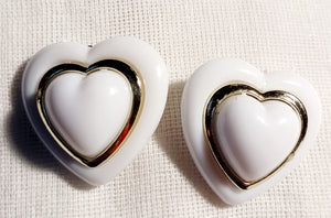 Vintage acrylic heart clip on earrings Kargo Fresh