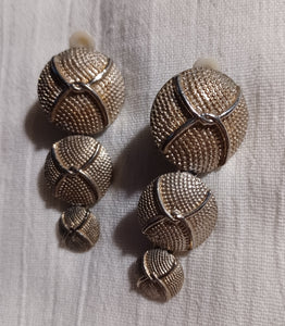 Vintage chunky rustic clip on earrings Kargo Fresh