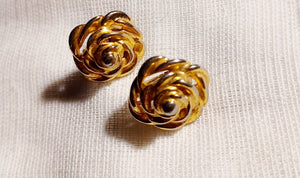 Vintage clip on gold flower button studs 1980s Kargo Fresh