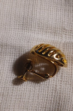 Load image into Gallery viewer, Vintage clip on textured gold studs 1980s Kargo Fresh
