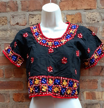 Load image into Gallery viewer, Vintage handmade Cotton Indian Choli Size Small Kargo Fresh
