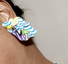 Load image into Gallery viewer, Vintage handmade Paper Design Clip On Earrings Kargo Fresh
