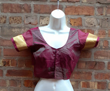 Load image into Gallery viewer, Vintage handmade Silk brocade Indian Choli Size Small Kargo Fresh
