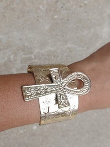 Vintage light gold Ankh Cuff Bracelet Kargo Fresh