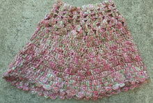 Load image into Gallery viewer, Vintage style Crochet Mini Skirt Small Kargo Fresh
