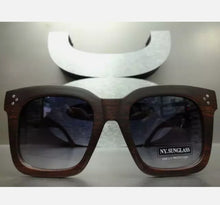 Load image into Gallery viewer, Wood Grain Oversized Classic Sunglasses Kargo Fresh
