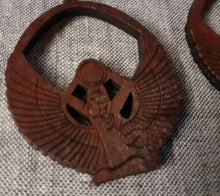 Load image into Gallery viewer, Wooden Kemet Queen ISIS Earrings Kargo Fresh
