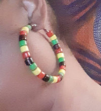 Load image into Gallery viewer, Handmade wood and metal afrocentric rasta hoop Earrings
