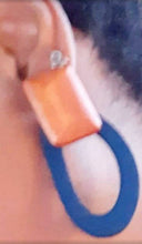 Load image into Gallery viewer, Minimalist Abstract Hoop Wooden Earrings
