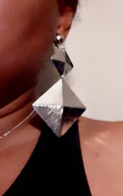 Load image into Gallery viewer, Minimalist Brushed Metal  Clip On Earrings Silver
