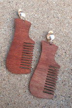 Load image into Gallery viewer, Afrocentric Wooden Afro Clip On Comb Earrings
