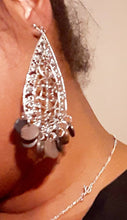 Load image into Gallery viewer, Handmade Vintage Chunky Boho Cluster Clip On Earrings
