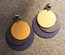 Load image into Gallery viewer, Natural Wood Multi Layer Clip On Dangle Earrings
