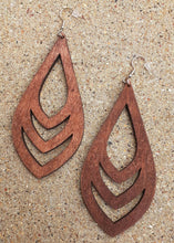 Load image into Gallery viewer, Natural Boho Chic Dangle  Wooden Earrings
