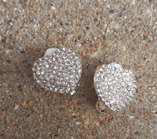 Load image into Gallery viewer, Crystal Heart Stud Clip On Earrings gold metal
