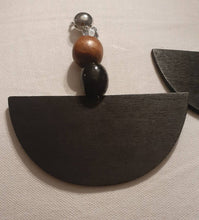 Load image into Gallery viewer, Handmade Natural Wood  Boho Clip On Dangle Earrings black
