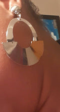 Load image into Gallery viewer, Chunky Metal Hoop Clip On Earrings Silver
