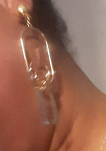 Load image into Gallery viewer, Minimalist Gold Metal Dangle Clip On Earrings
