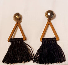 Load image into Gallery viewer, Handmade Tassel  Clip On Dangle Earrings black

