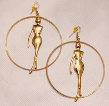 Load image into Gallery viewer, Unique Large Gold Metal Hoop Earrings (pierced ears)
