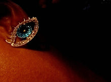 Load image into Gallery viewer, Rhinestone Cluster Eye Clip On Earrings silver

